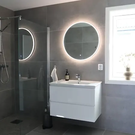 Appartement Sentral Og Moderne Leilighet