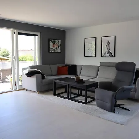 Sentral Og Moderne Leilighet * Trondheim