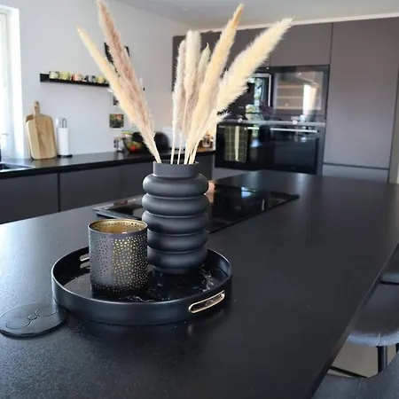 Sentral Og Moderne Leilighet Appartement Trondheim
